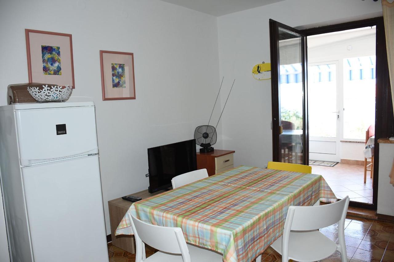 Cosy Studio With A Terrace And A Sea View Ravni Ngoại thất bức ảnh